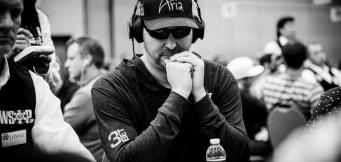 Phil Hellmuth: Das Vermögen der Pokerlegende