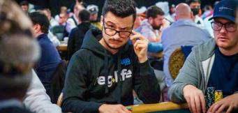 Sind extrovertierte oder introvertierte Menschen die erfolgreicheren Pokerspieler?